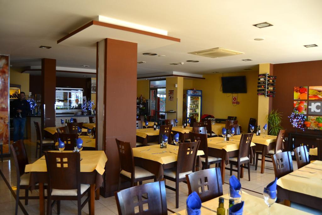 Hotel El Cruce Moraleda Moraleda De Zafayona Luaran gambar