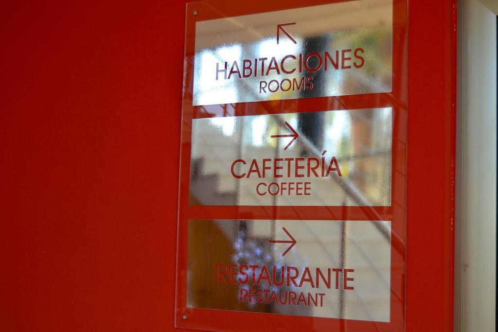 Hotel El Cruce Moraleda Moraleda De Zafayona Luaran gambar