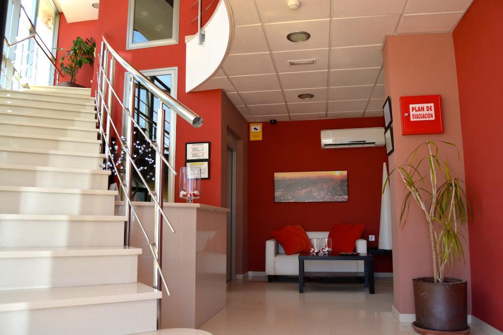 Hotel El Cruce Moraleda Moraleda De Zafayona Luaran gambar